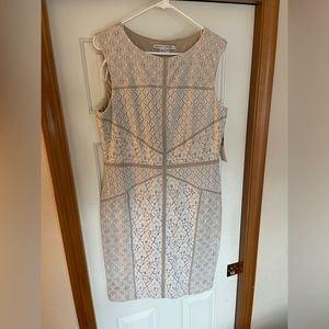Maggy London white and cream pencil shift dress - NWT 14